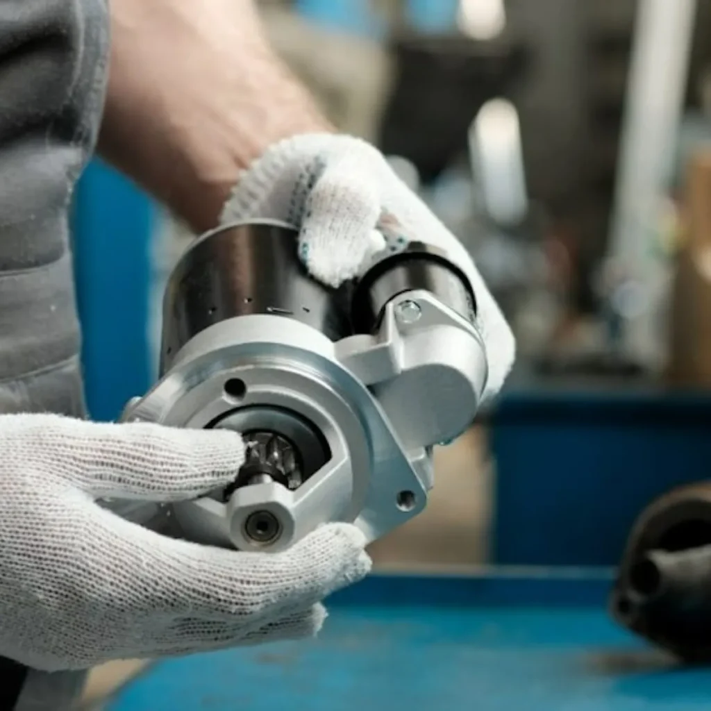 Starter motor panel with IP65-rated enclosure for DOL and Star Delta configurations, featured in LNL Qatar and Saudi Arabia water treatment and automation systems