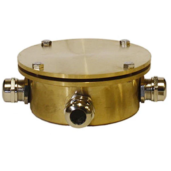 Underwater junction box with IP54–IP69 sealing for marine and pool installations, featured in LNL Qatar and Saudi Arabia electrical networks